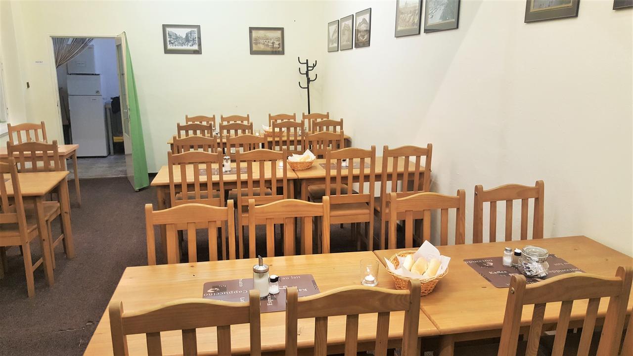 פראג Hotel U Dvou Zlatych Klicu מראה חיצוני תמונה